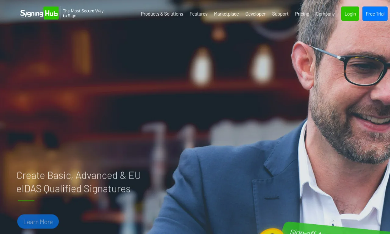 Screenshot of Lumin Sign / SigningHub website